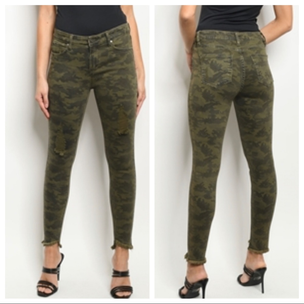 ✨LAST ONE✨CAMOUFLAGE FRAYED HEM CHIC SKINNY JEANS - Picture 6 of 12